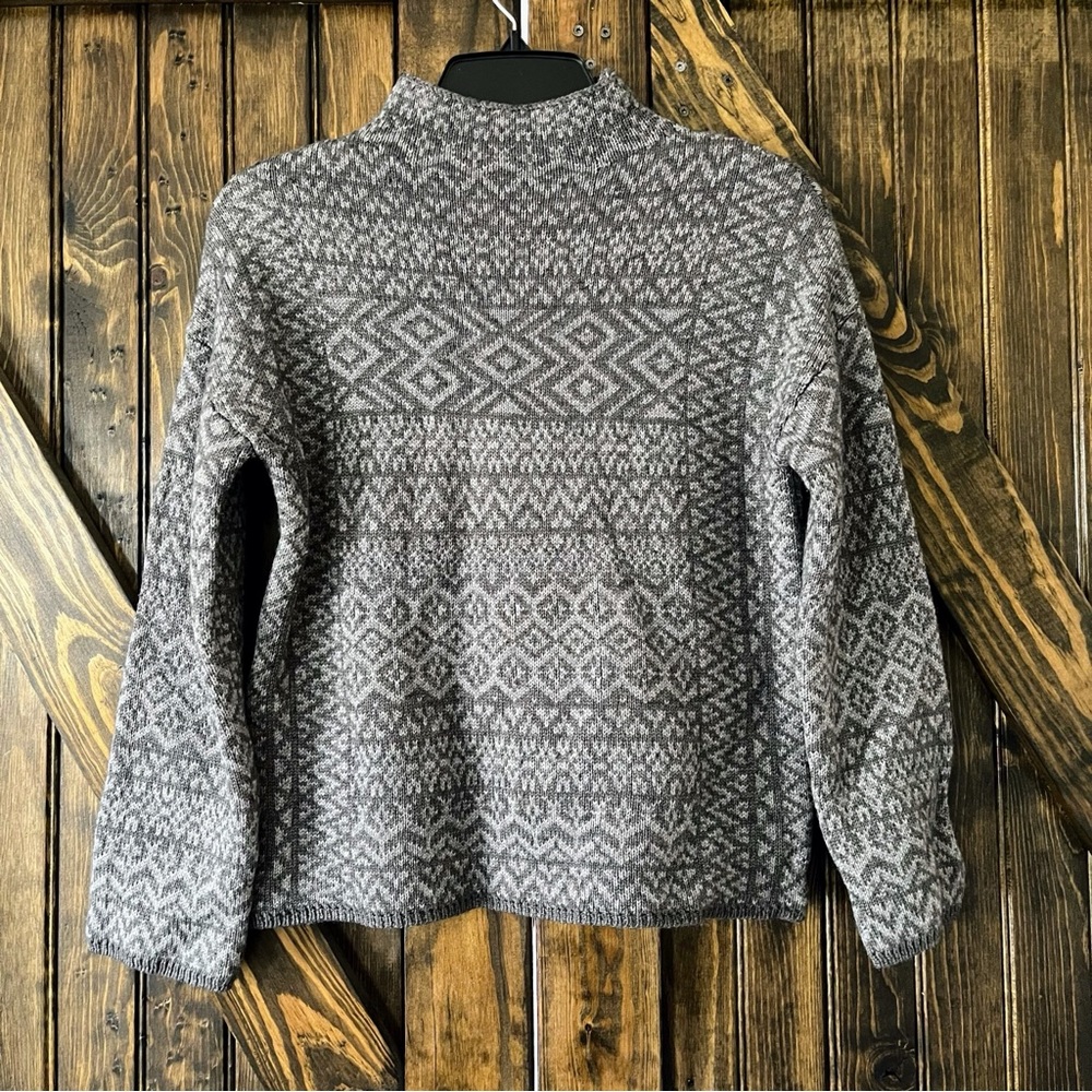 Artisan NY Nordic Wool Blend Mock Neck sweater‎ size Small